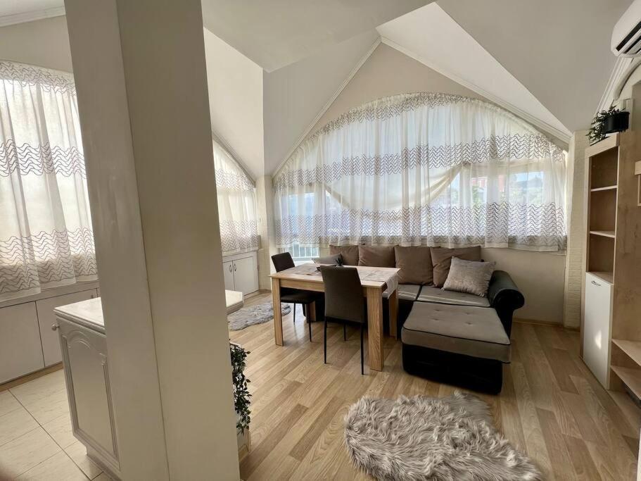 Център Варна Апартамент Exterior photo